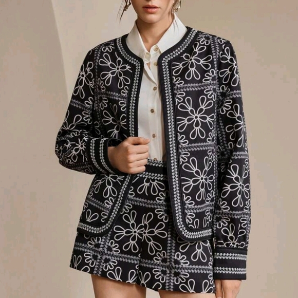 Jackets & Blazers - Elegant Floral Print & Embroidered Black Bomber Jacket For Women,Versatile